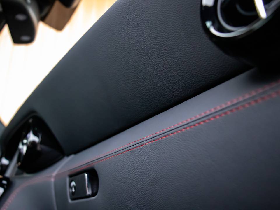Image 42/50 de Mercedes-Benz SLS AMG GT (2014)