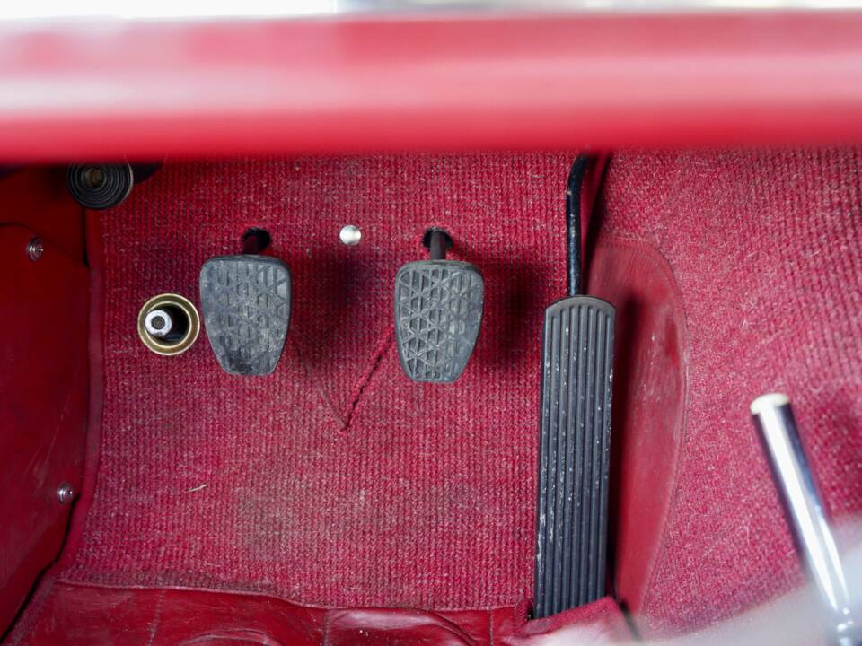 Image 49/50 of Mercedes-Benz 300 SL Roadster (1959)