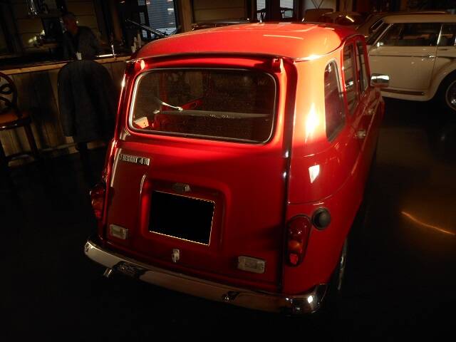 Image 4/11 de Renault R 4 TL (1991)