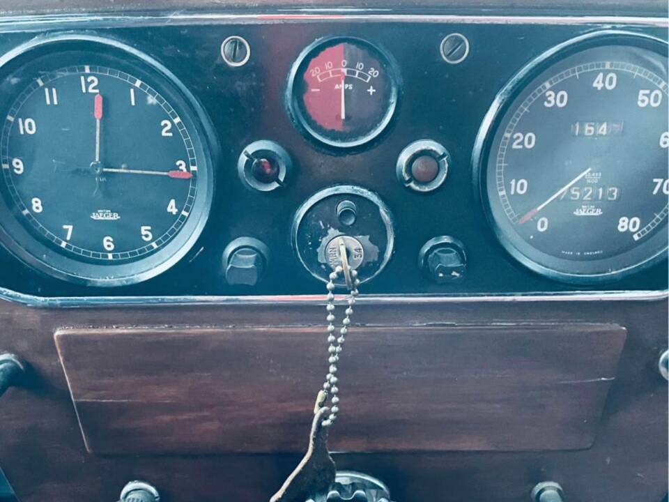 Image 5/5 of Rover 75 (1949)