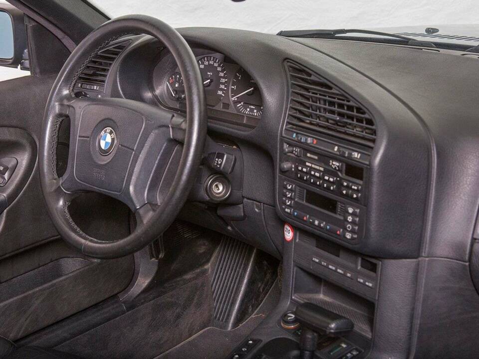 Imagen 18/20 de BMW 328i (1995)