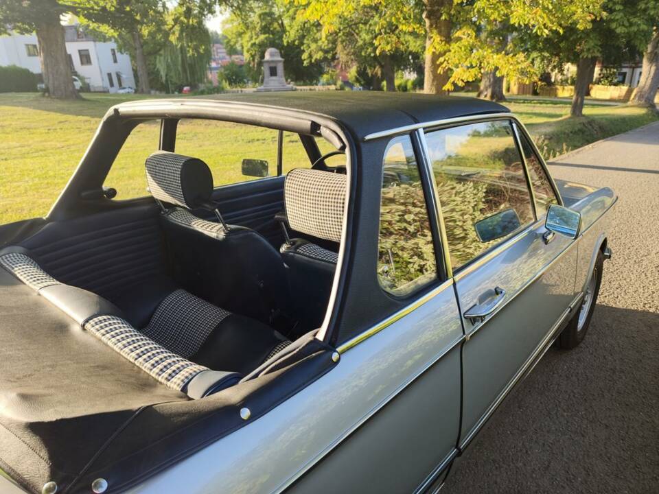 Afbeelding 4/8 van BMW 2002 Convertible (1974)