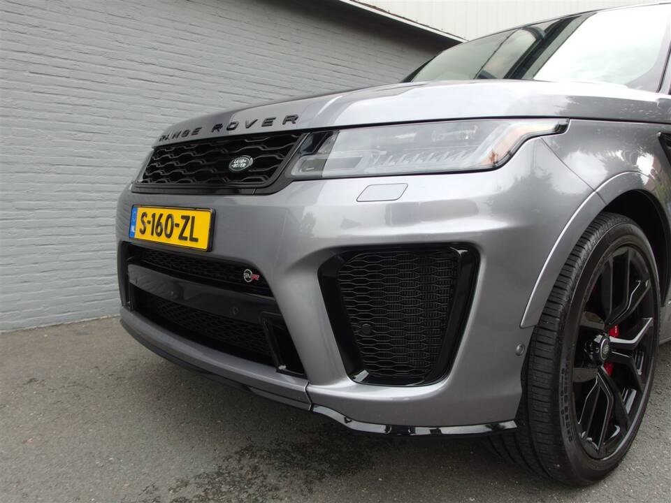 Immagine 13/93 di Land Rover Range Rover Sport SVR (2021)