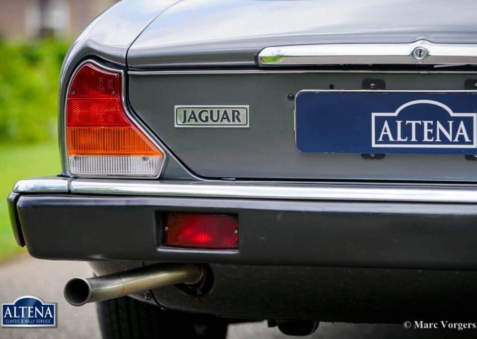 Image 49/57 de Jaguar XJ 12 (1986)
