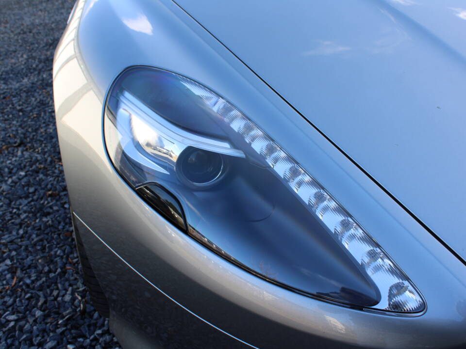 Bild 13/47 von Aston Martin DB 9 GT &quot;Bond Edition&quot; (2015)