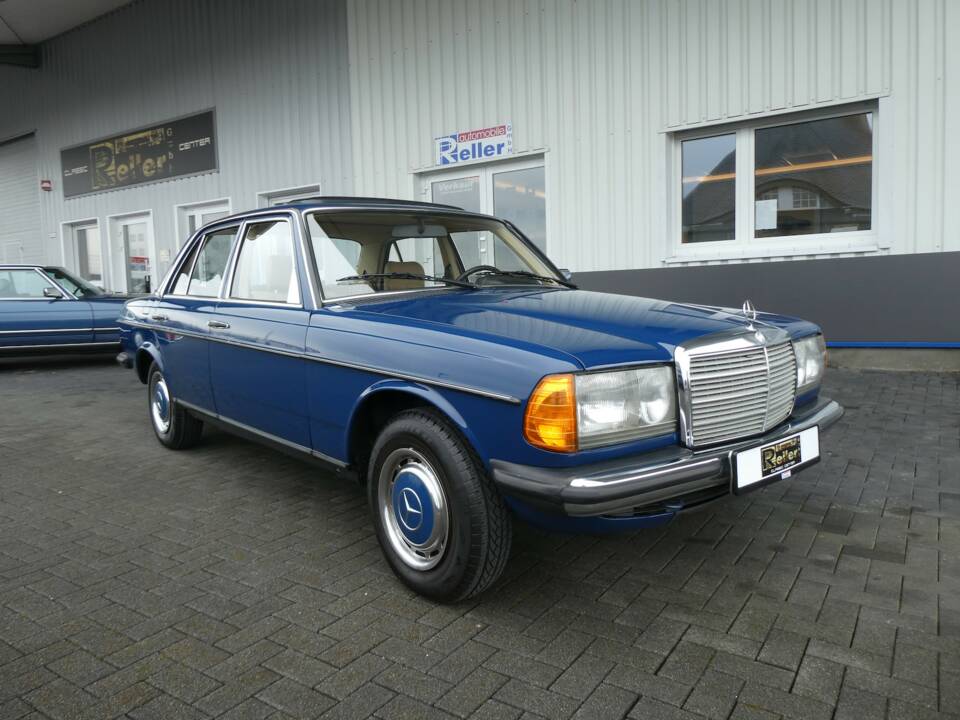 Imagen 1/21 de Mercedes-Benz 200 D (1984)