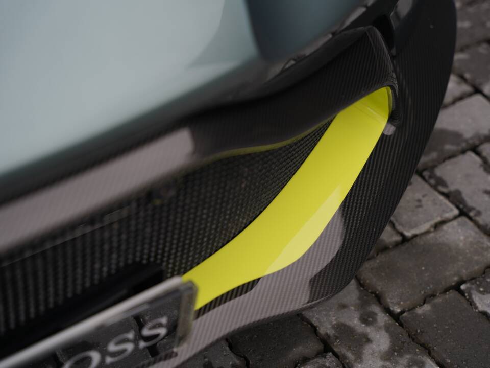 Bild 36/50 von Aston Martin V8 Vantage AMR (2020)