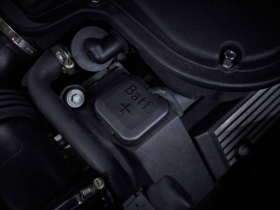 Image 86/99 of BMW M5 (2000)