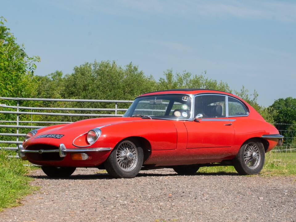 Image 11/50 de Jaguar Type E (2+2) (1969)