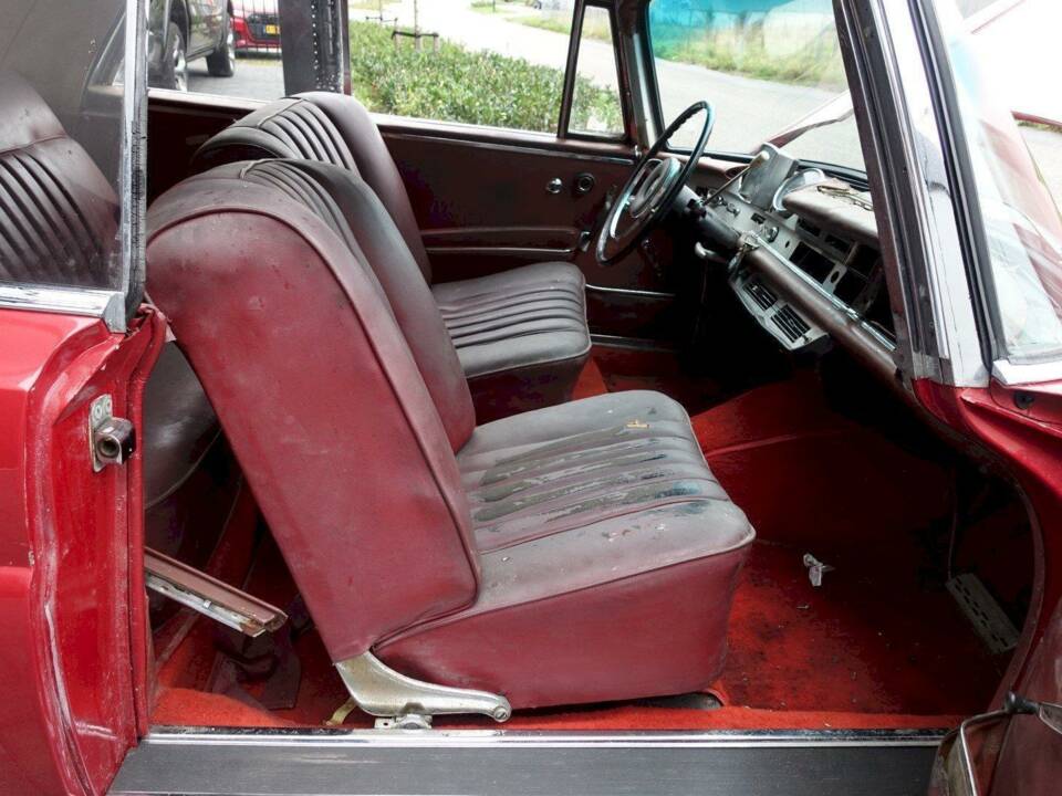 Afbeelding 12/28 van Mercedes-Benz 300 SE (1963)