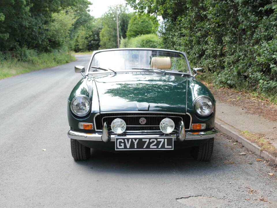 Bild 2/16 von MG MGB (1972)