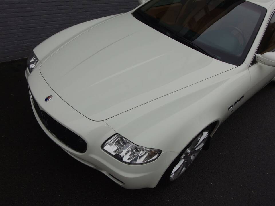 Imagen 12/99 de Maserati Quattroporte 4.2 (2007)