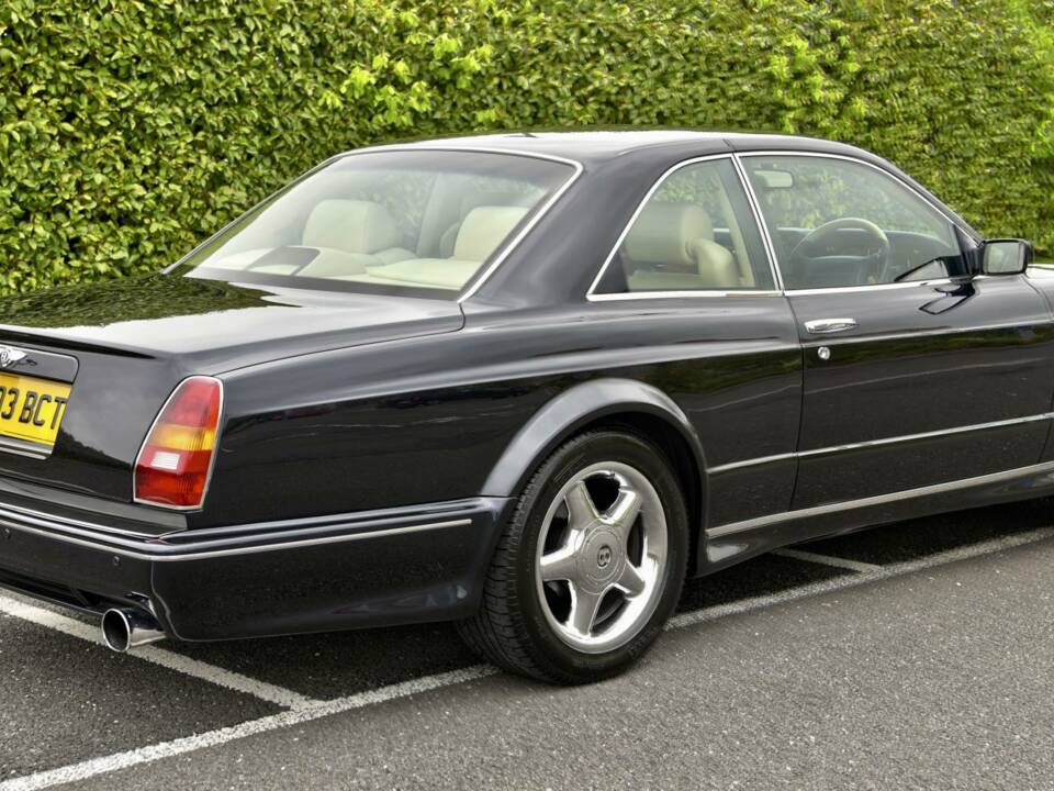 Immagine 8/50 di Bentley Continental T (2003)