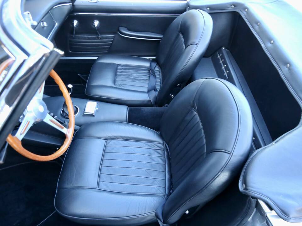 Bild 17/50 von Maserati Mistral 3700 Spyder (1965)