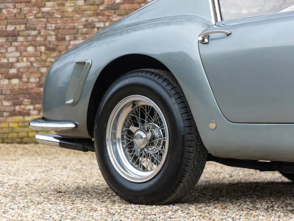 Image 48/50 of Ferrari 250 GT SWB Berlinetta (1962)