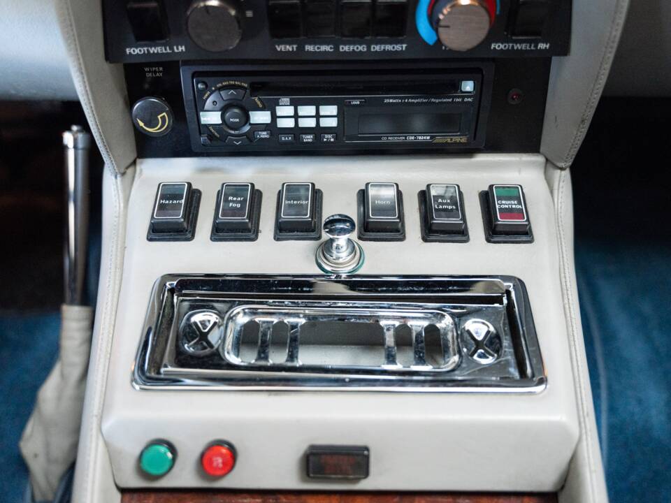 Bild 16/33 von Aston Martin V8 Vantage Volante (1987)
