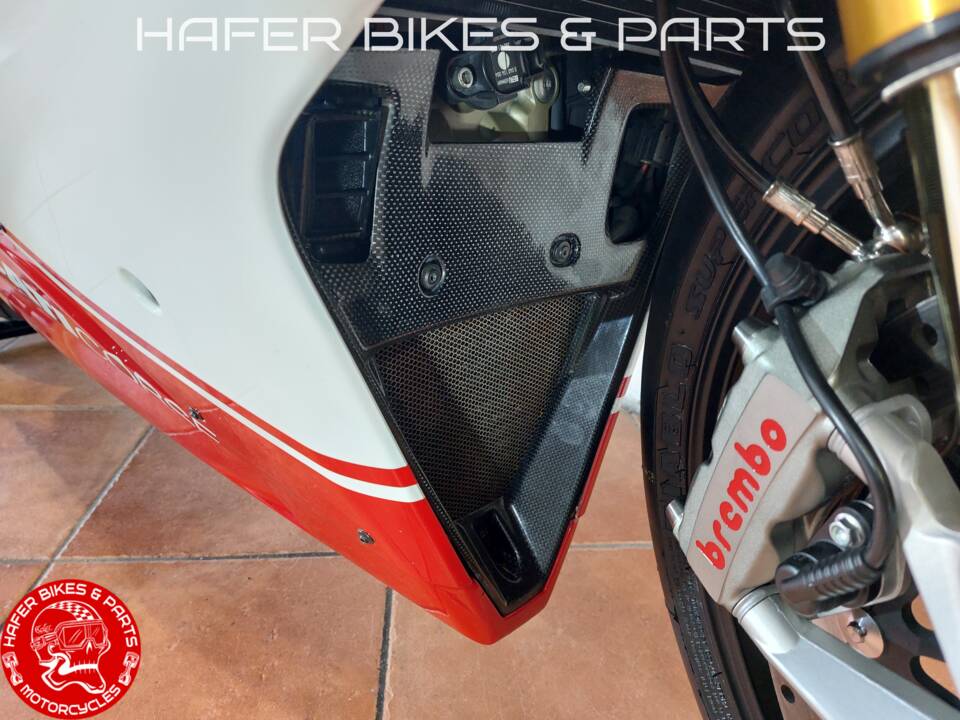 Bild 25/56 von Ducati 1098 R (2009)
