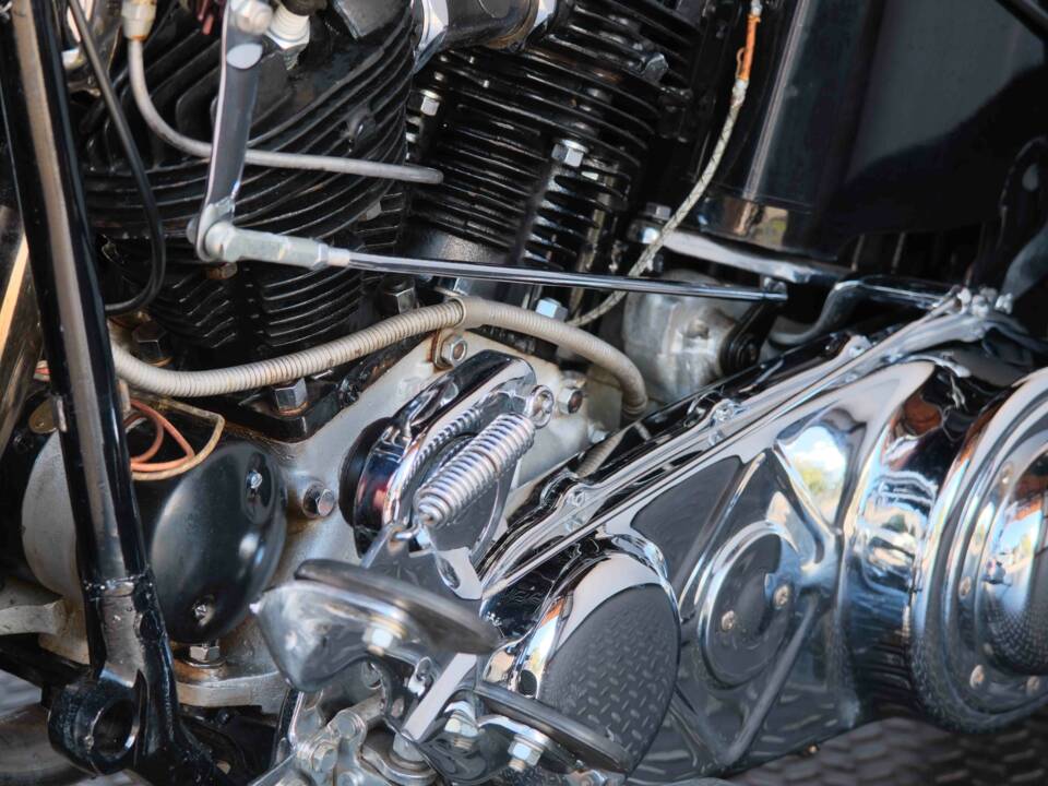 Immagine 34/79 di Harley-Davidson EL Knucklehead (1941)