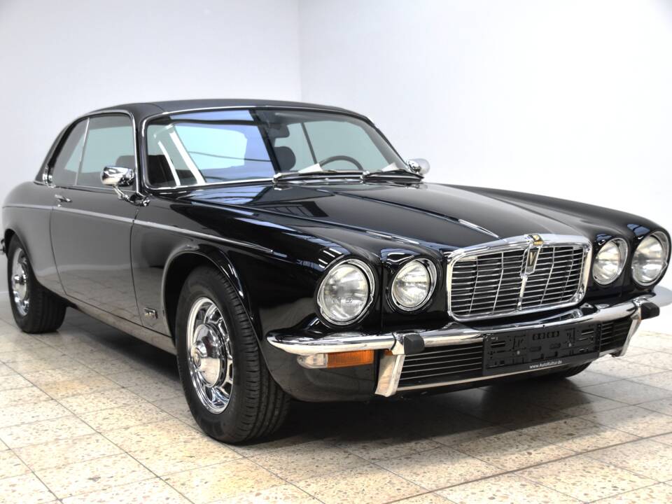 Bild 1/40 von Jaguar XJ 5.3 C (1976)