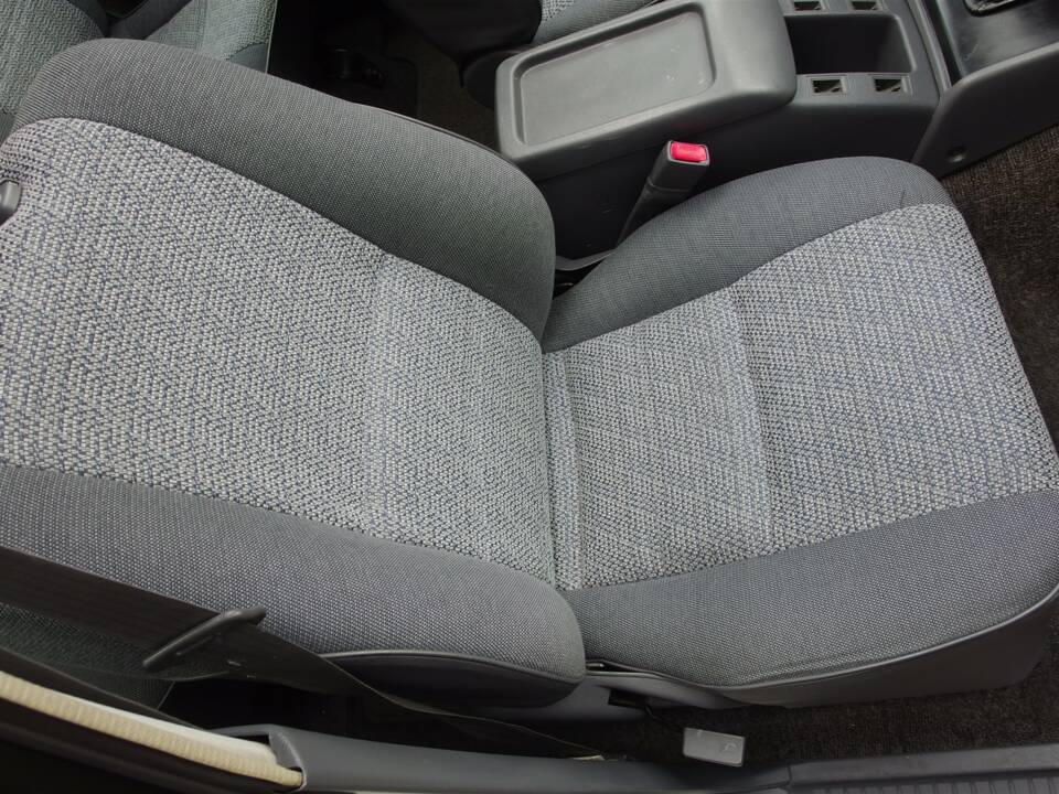 Bild 52/97 von Toyota Land Cruiser FJ80 (1992)