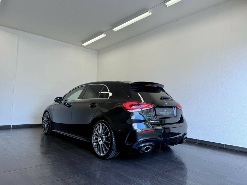 Bild 8/30 von Mercedes-Benz A 35 AMG 4MATIC (2021)