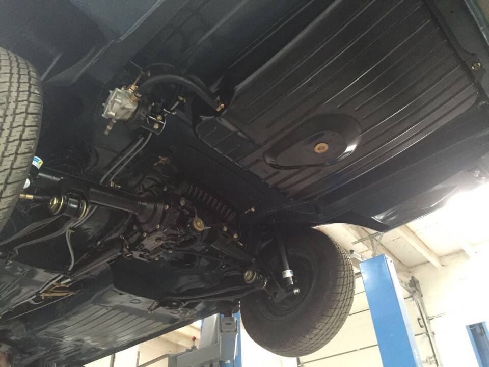 Imagen 48/65 de Mercedes-Benz 220 SE b (1961)