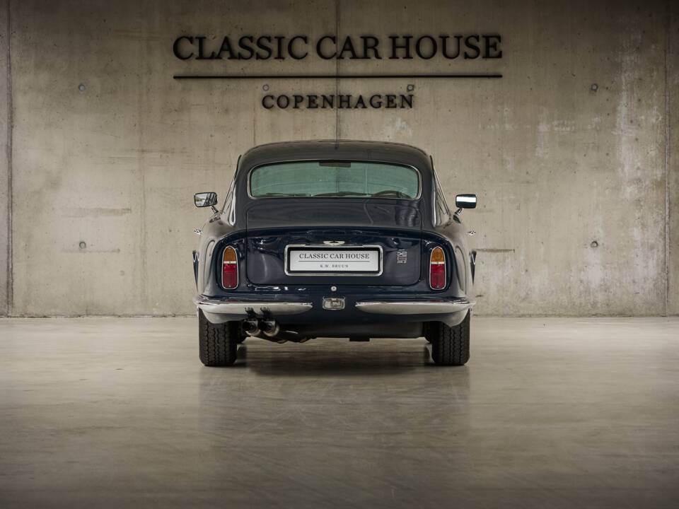 Afbeelding 8/60 van Aston Martin DB 6 (1968)