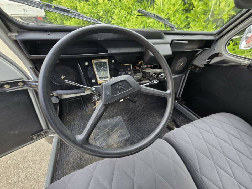 Bild 10/30 von Citroën 2 CV 6 Club (1985)