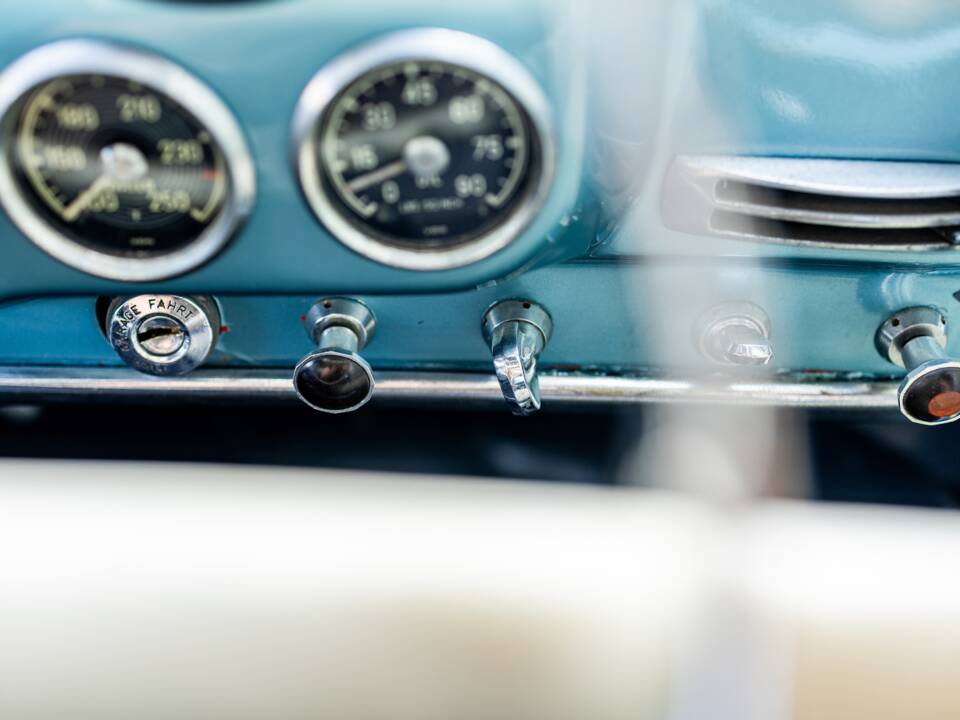 Bild 32/50 von Mercedes-Benz 190 SL (1961)