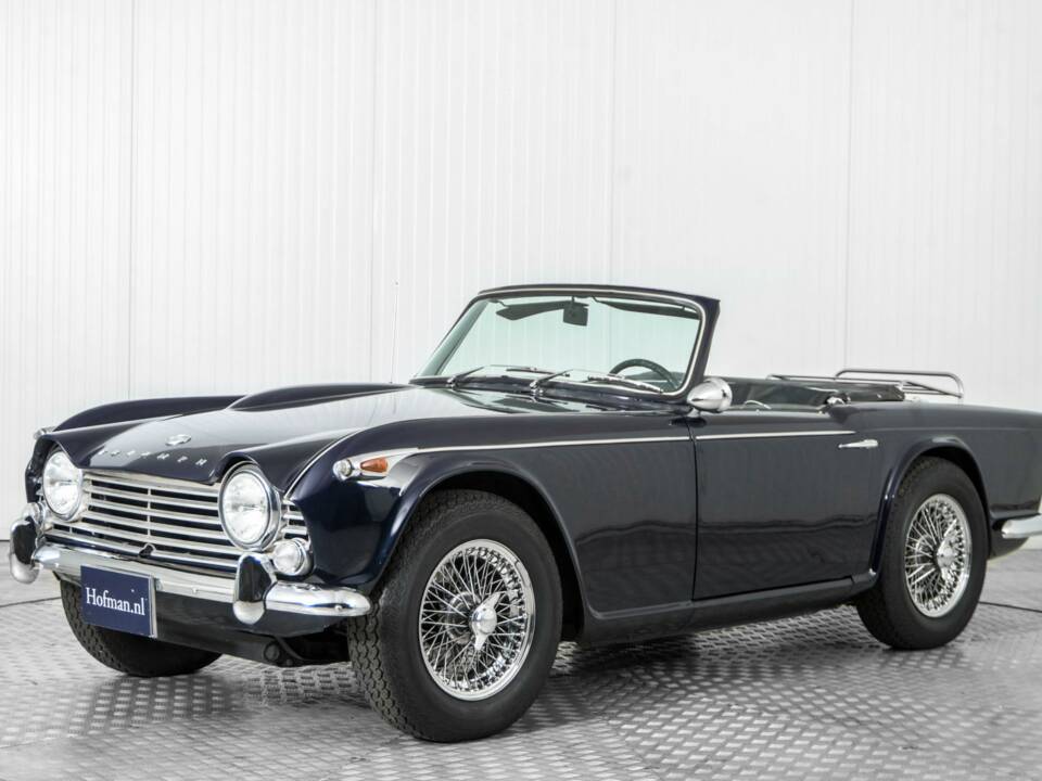 Afbeelding 1/50 van Triumph TR 4A (1967)