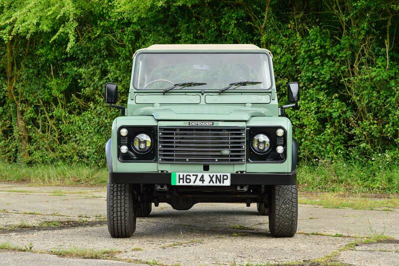Imagen 11/36 de Land Rover 90 (1990)