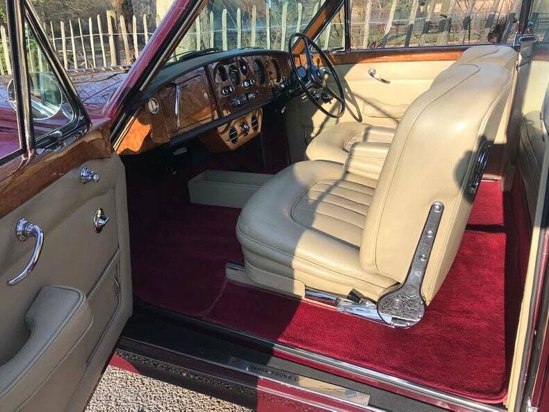 Image 8/50 of Rolls-Royce Silver Cloud III (1965)