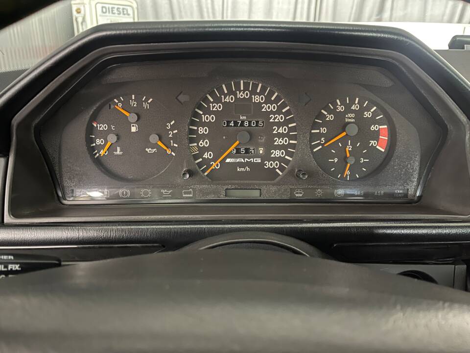 Bild 14/19 von Mercedes-Benz E 60 AMG (1993)