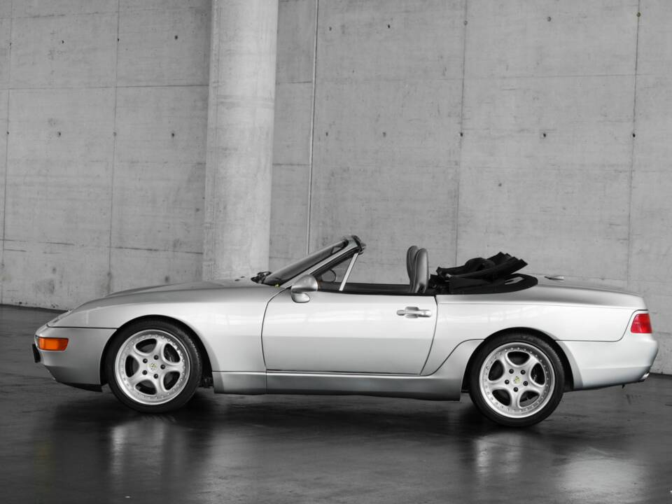 Immagine 8/43 di Porsche 968 (1992)