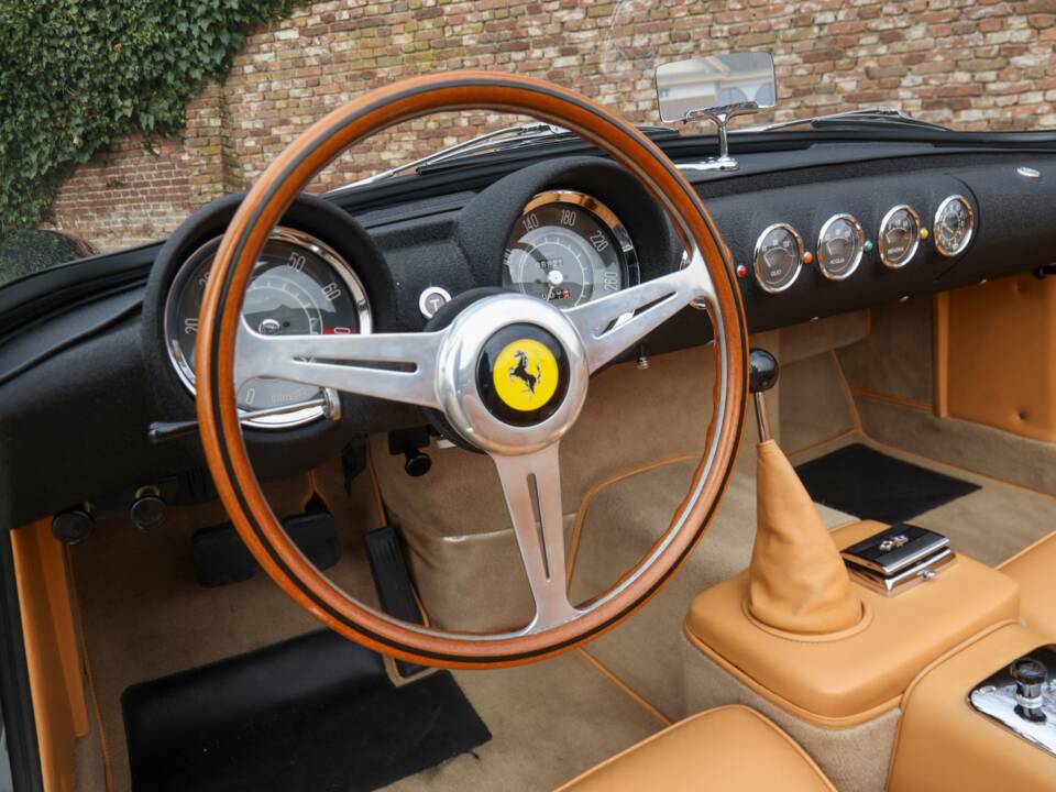 Bild 23/50 von Ferrari 250 GT Cabriolet Pininfarina (1959)