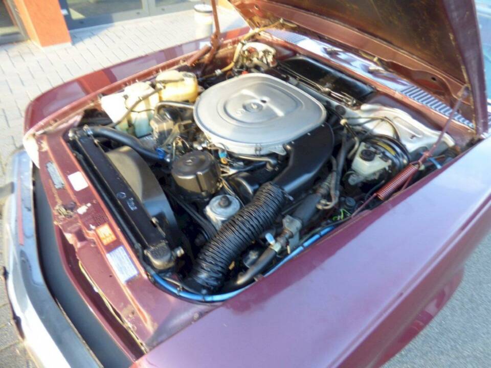 Afbeelding 27/36 van Mercedes-Benz 560 SL (1986)