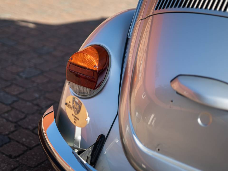 Image 15/36 of Volkswagen Käfer 1303 (1974)