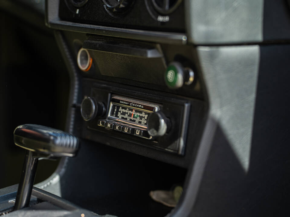 Image 34/46 of BMW 525 (1978)