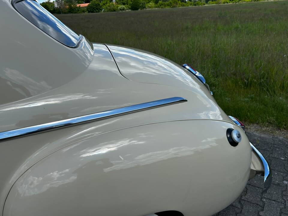 Bild 14/78 von Plymouth Special Deluxe (1948)