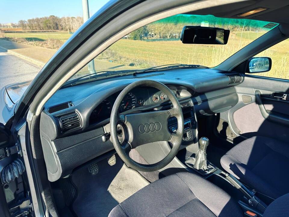Imagen 6/7 de Audi 100 - 2.3E (1991)
