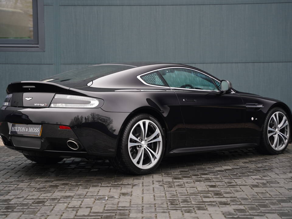 Image 5/50 de Aston Martin V12 Vantage S (2014)