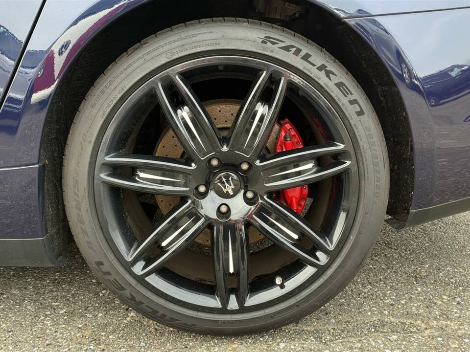Image 10/53 of Maserati Quattroporte GTS (2013)