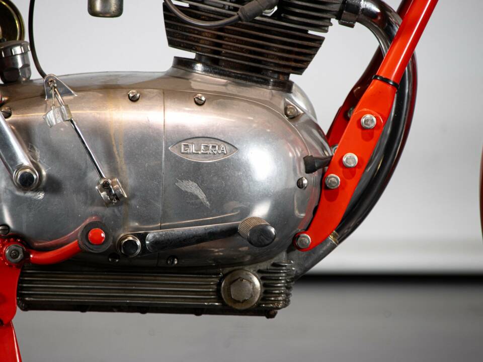 Imagen 37/50 de Gilera DUMMY (1958)