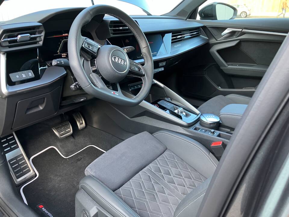 Image 5/6 of Audi S3 Sportback (2023)