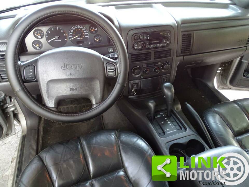 Immagine 4/10 di Jeep Grand Cherokee 4.7 Limited (1999)