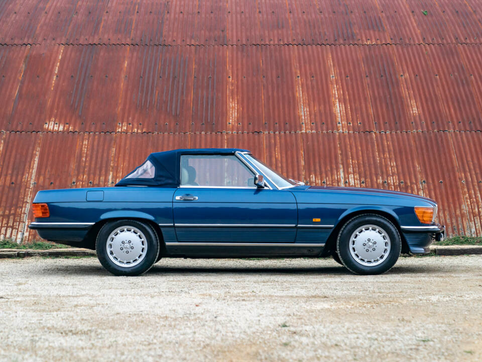 Image 5/39 of Mercedes-Benz 420 SL (1986)