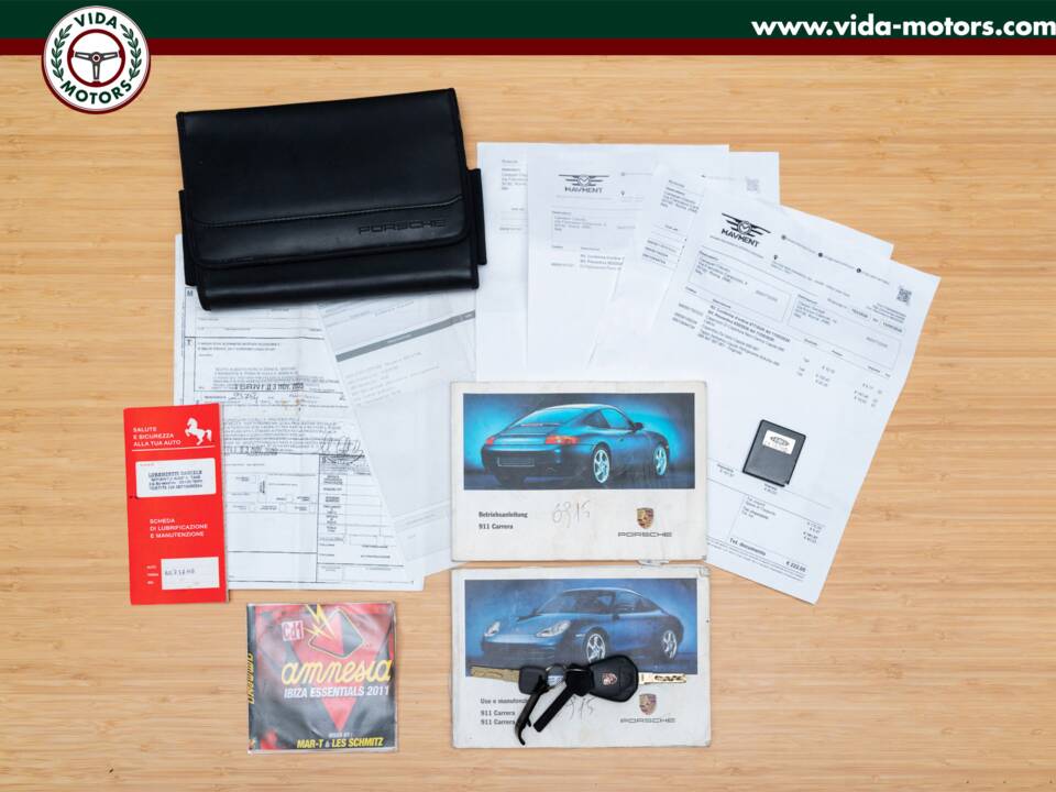 Bild 12/12 von Porsche 911 Carrera 4 (1999)