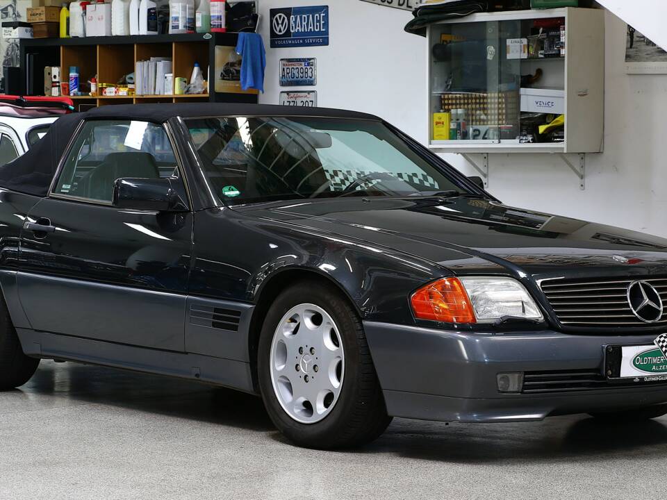 Image 4/24 de Mercedes-Benz 300 SL-24 (1993)