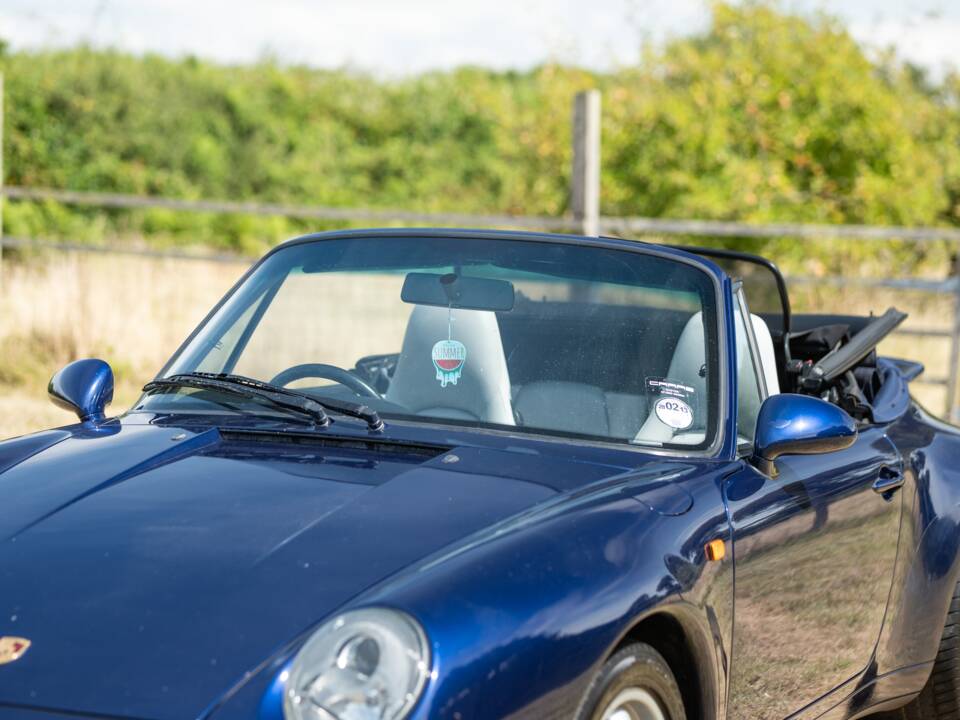 Afbeelding 22/50 van Porsche 911 Carrera (1995)