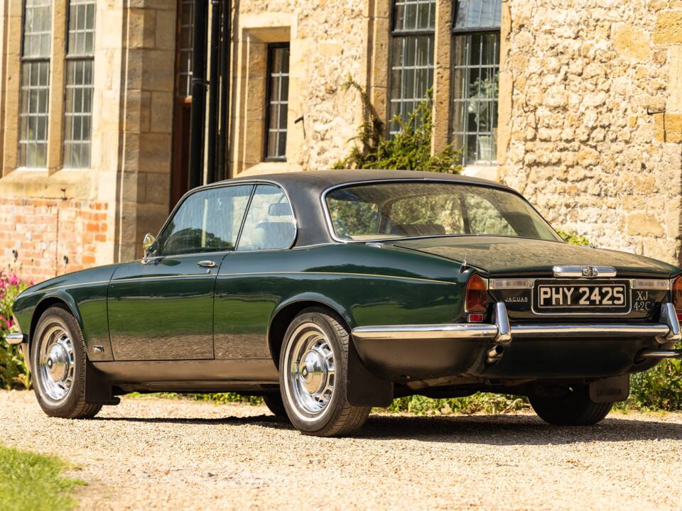 Bild 3/26 von Jaguar XJ 6 C 4.2 (1977)